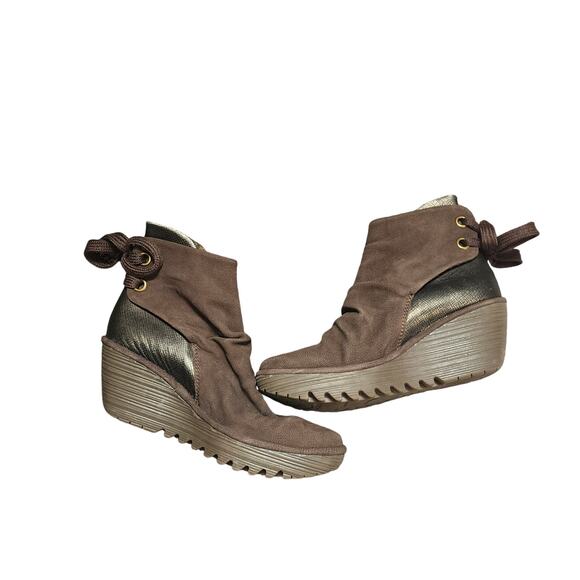 Fly London Sz 40 US 9/9.5 Yama Brown Leather Ankle Booties Chunky Sole Platform - Picture 1 of 8